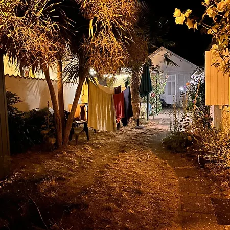 Сasa de vacaciones Maison De Plein Pied Avec Jardin A 200m De La